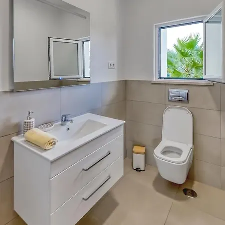 Casa Larissa Вилла *