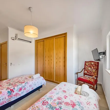 Βίλα Casa Larissa *